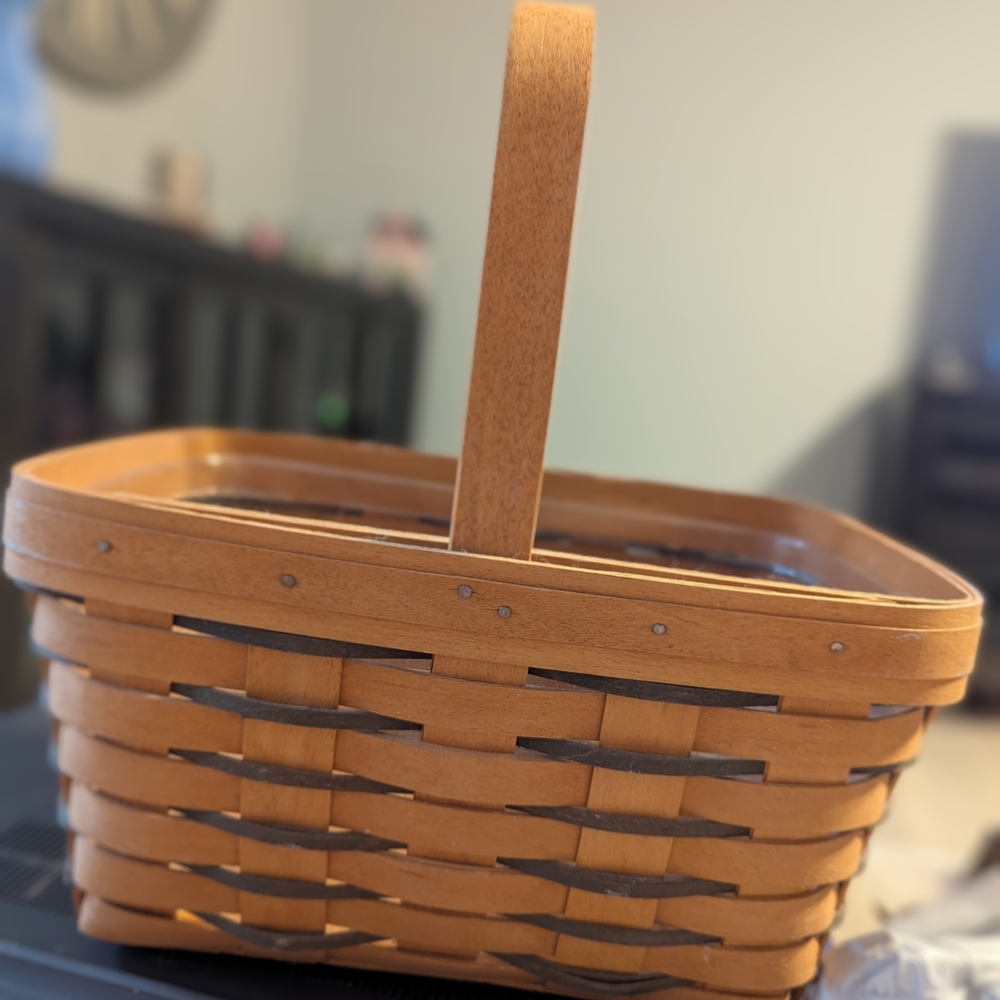 Longaberger Vintage Tan Woven Basket with Green Accents